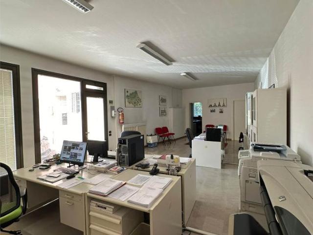 Ufficio in vendita a Quinto Di Treviso, Veneto