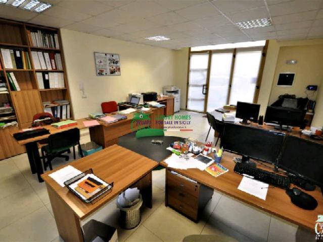 Ufficio in vendita a Ragusa