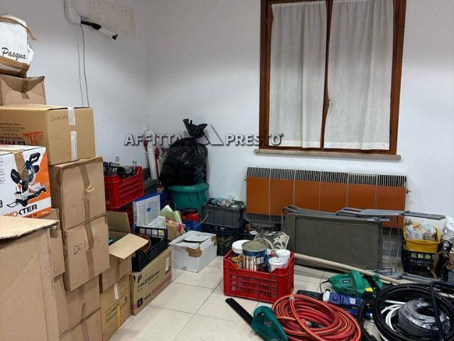 Ufficio in vendita a Piangipane, Ravenna