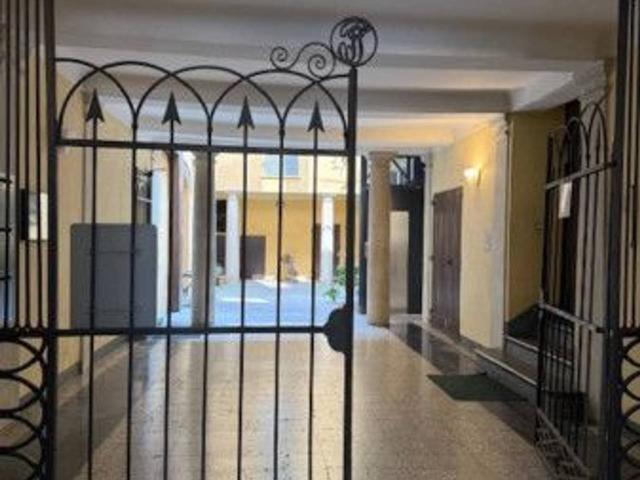 Ufficio in vendita a San Nicolò, Re