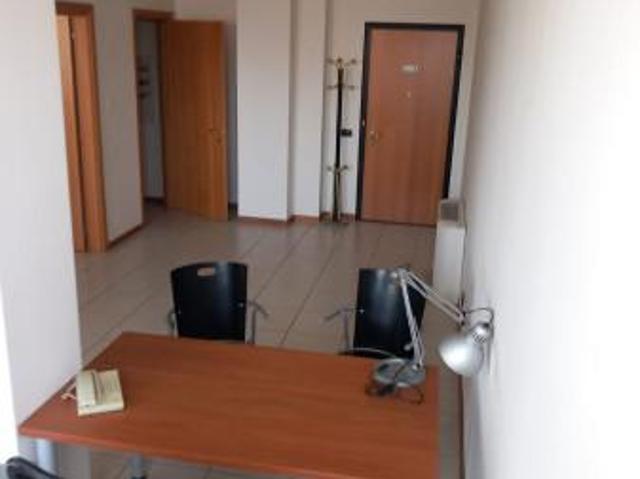 Ufficio in vendita a Re, Reggio Emilia