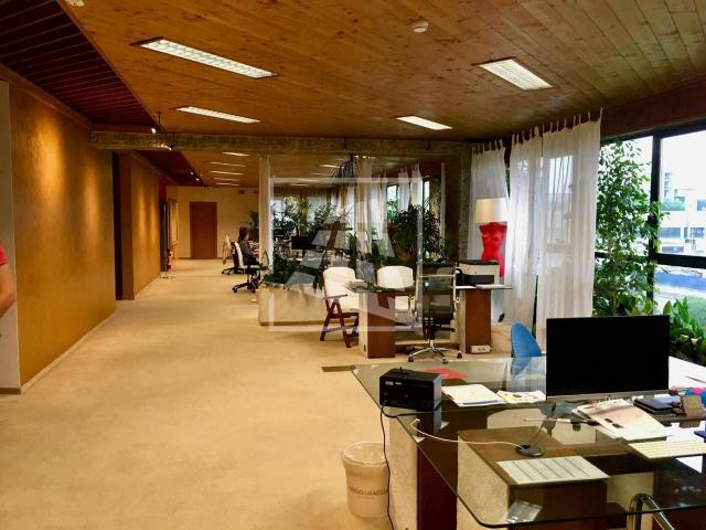 Ufficio in vendita a Cavazzoli, Re