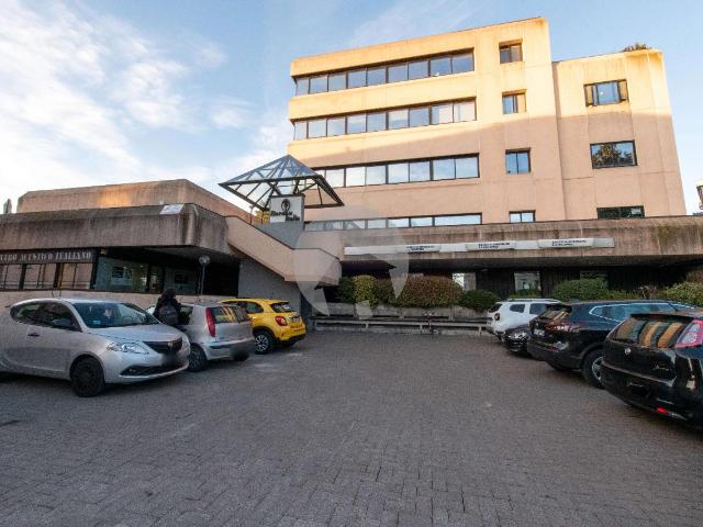 Ufficio in vendita a Gardenia, Re