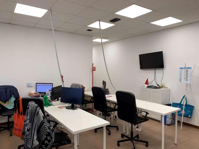 Ufficio in vendita a San Paolo Tribunale, Re