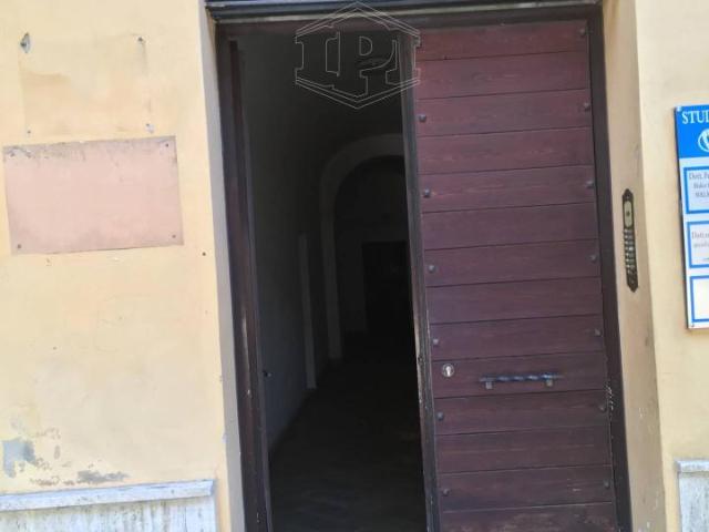 Ufficio in vendita a Regina Pacis, Rieti