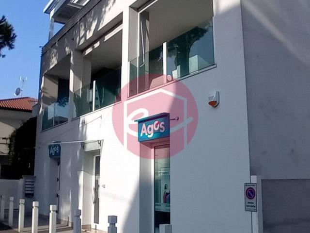 Ufficio in vendita a Rimini, Reggio Emilia