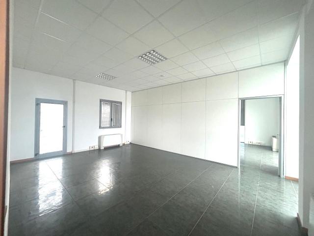 Ufficio in vendita a Cerasolo Ausa, Coriano