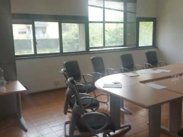 Ufficio in vendita a Spinaceto, Roma Capitale