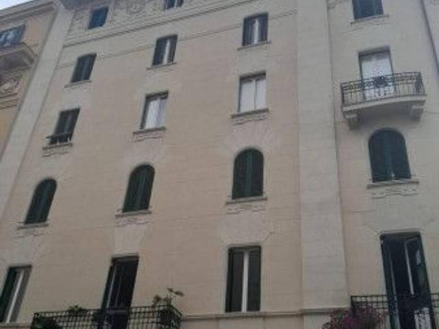 Ufficio in vendita a Municipio Roma I, Roma Capitale