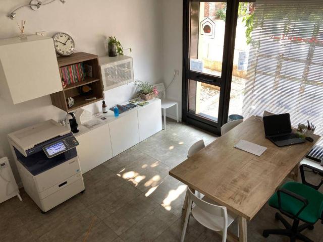 Ufficio in vendita a Ronco Briantino, Lombardia