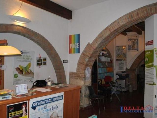 Ufficio in vendita a Rosignano Marittimo, Toscana