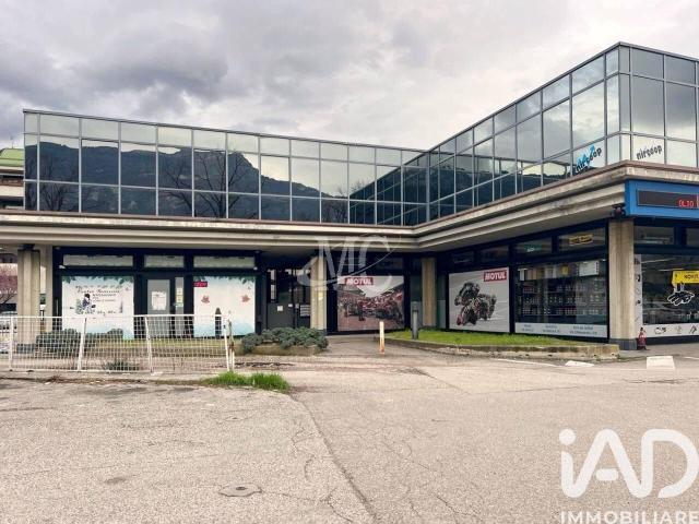 Ufficio in vendita a Comunità della Vallagarina, Borgo Sacco