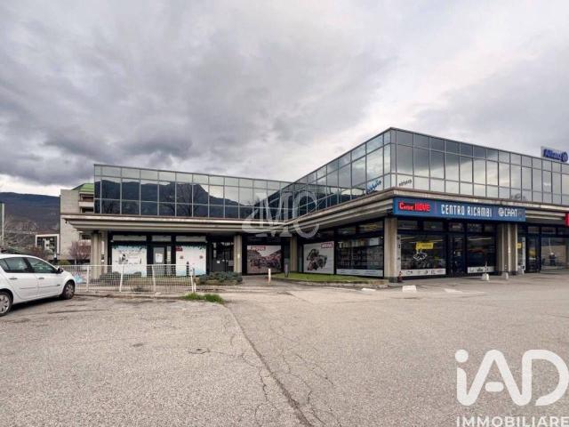 Ufficio in vendita a Comunità della Vallagarina, Borgo Sacco