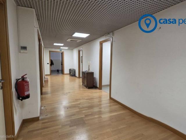 Ufficio in vendita a Commenda, Rovigo