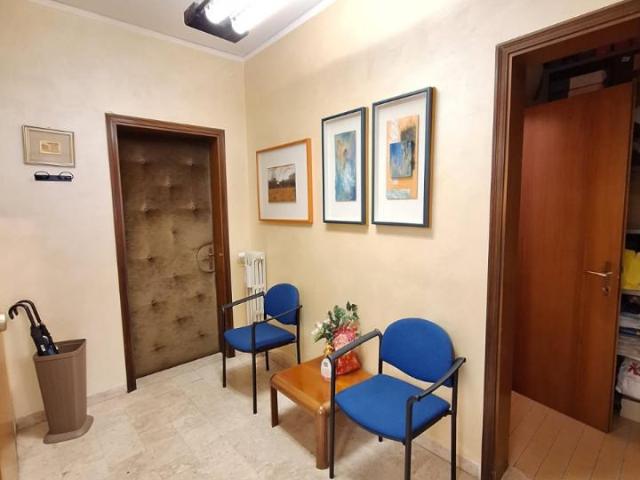 Ufficio in vendita a Commenda, Rovigo