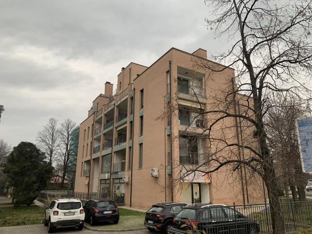 Ufficio in vendita a Tresinaro - Secchia, Re