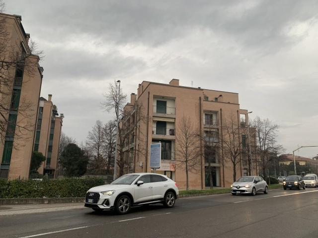 Ufficio in vendita a Tresinaro - Secchia, Re