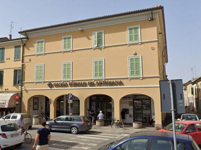 Ufficio in vendita a Russi, Reggio Emilia