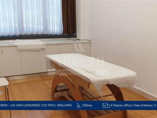 Ufficio in vendita a Salerno, Campania