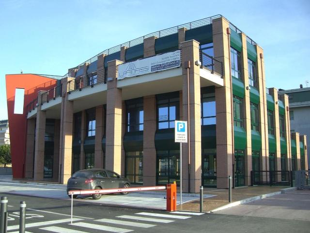 Ufficio in vendita a Sant'Antonio, Marche