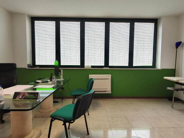 Ufficio in vendita a Villanova, San Bonifacio