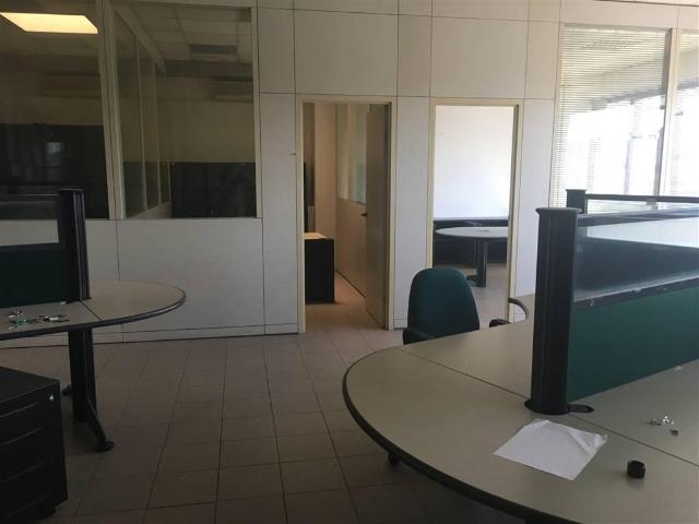 Ufficio in vendita a San Giuliano Terme, Toscana