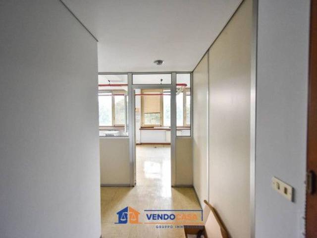 Ufficio in vendita a Pescarito, San Mauro Torinese
