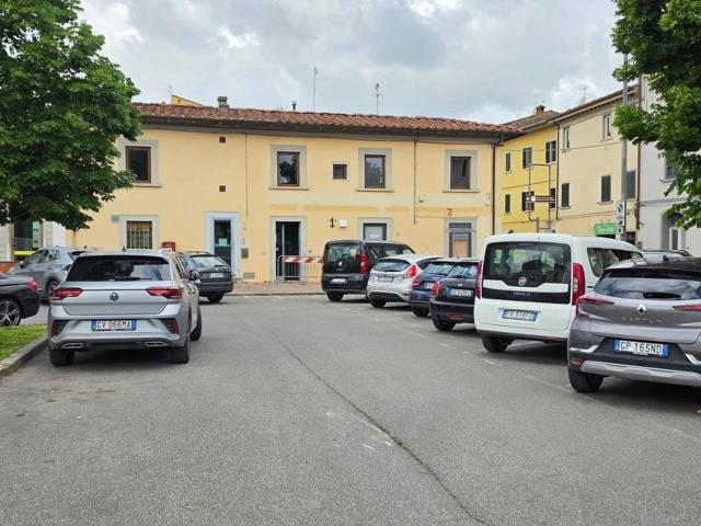 Ufficio in vendita a La Scala, San Miniato