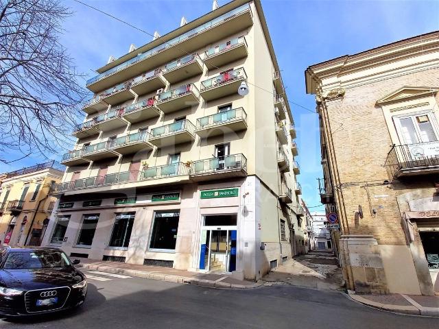 Ufficio in vendita a Puglia, Foggia