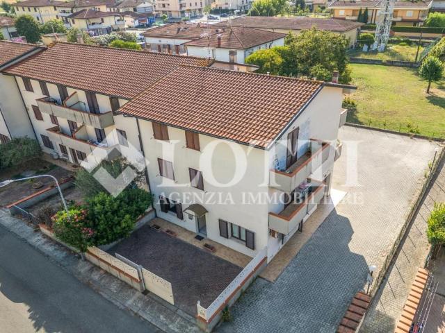 Ufficio in vendita a Ponticelli, Santa Maria A Monte