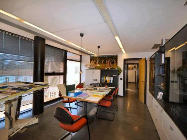 Ufficio in vendita a Lucca