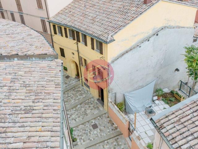 Ufficio in vendita a Santarcangelo di Romagna, Rimini