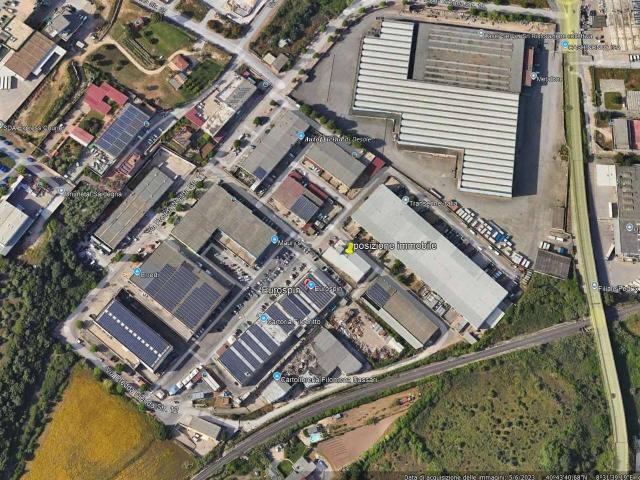 Ufficio in vendita a Predda Niedda, Cala Di Volpe