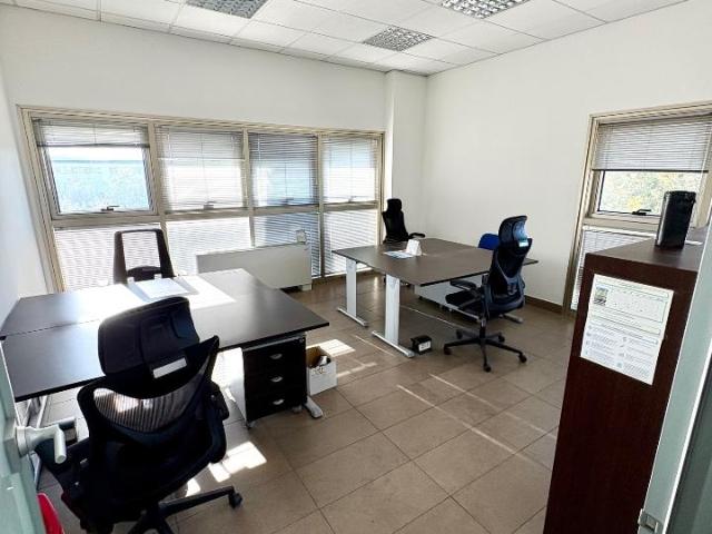 Ufficio in vendita a Savignano Sul Rubicone, Reggio Emilia