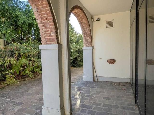 Ufficio in vendita a Badia a Settimo, Scandicci