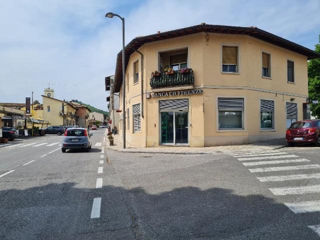 Ufficio in vendita a Scarperia e San Piero, San Piero A Sieve