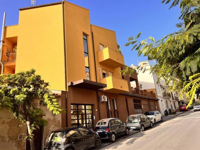 Ufficio in vendita a Rabat, Sciacca
