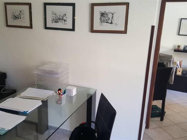 Ufficio in vendita a Perriera, Sciacca