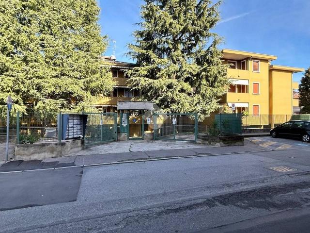 Ufficio in vendita a Santa Valeria, Seregno