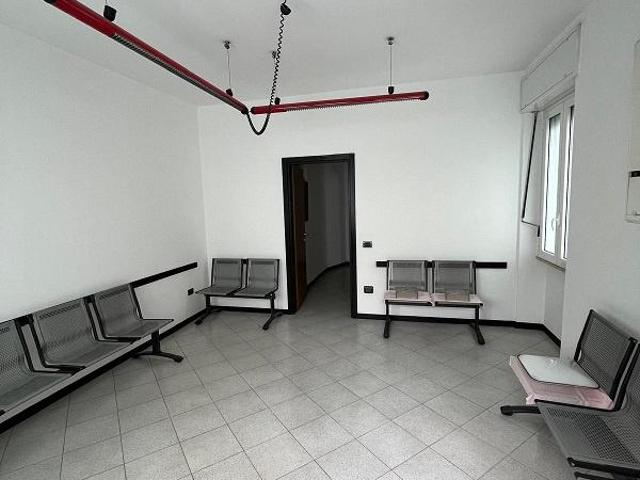 Ufficio in vendita a San Rocco, Seregno