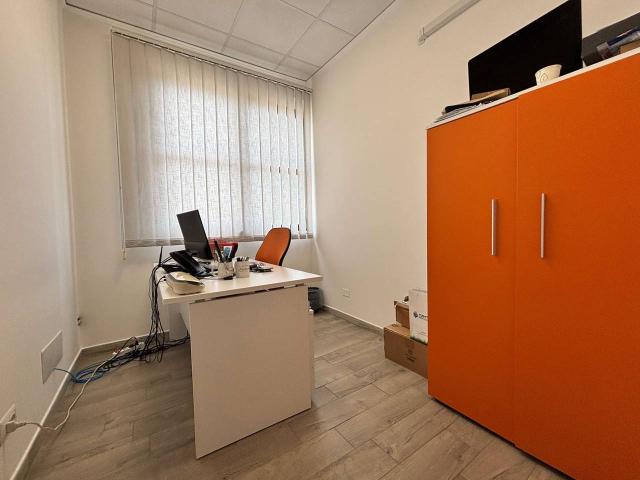 Ufficio in vendita a Sestu, Sardigna/Sardegna