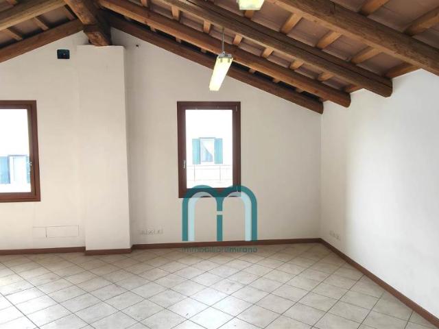 Ufficio in vendita a Fossa, Spinea