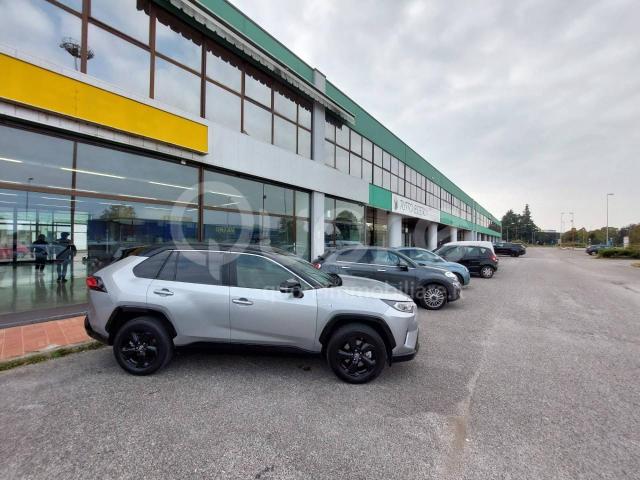 Ufficio in vendita a Tavagnacco, Friuli-Venezia Giulia