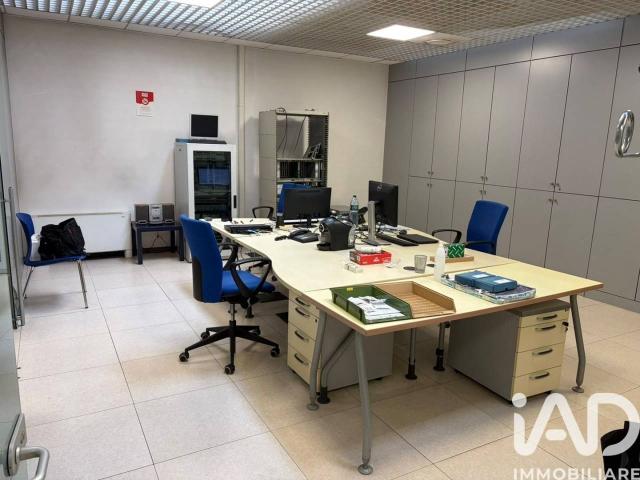 Ufficio in vendita a Circoscrizione 3, Piemonte