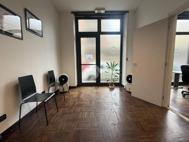 Ufficio in vendita a Circoscrizione 4, Piemonte
