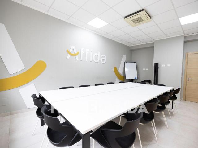 Ufficio in vendita a Circoscrizione 8, Piemonte
