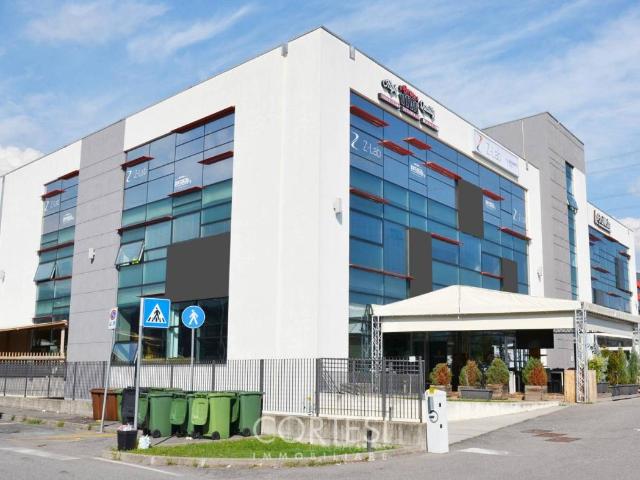 Ufficio in vendita a Trescore Balneario, Lombardia