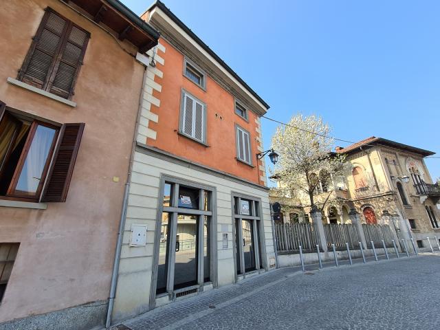 Ufficio in vendita a Treviglio, Lombardia