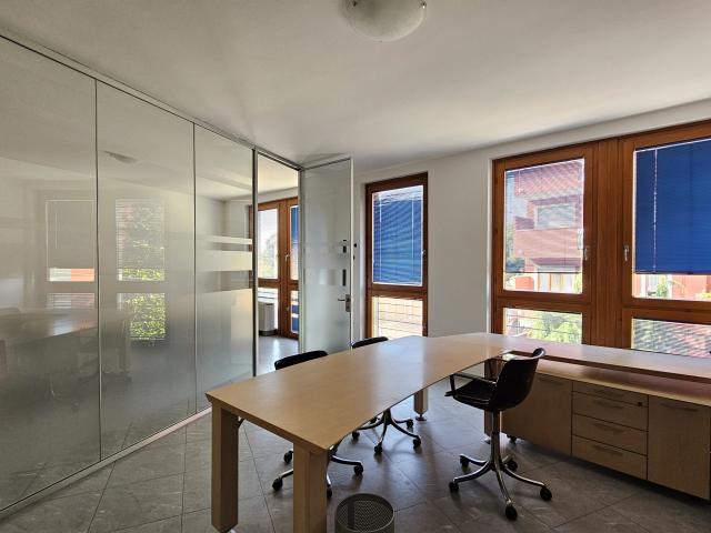 Ufficio in vendita a Treviglio, Lombardia