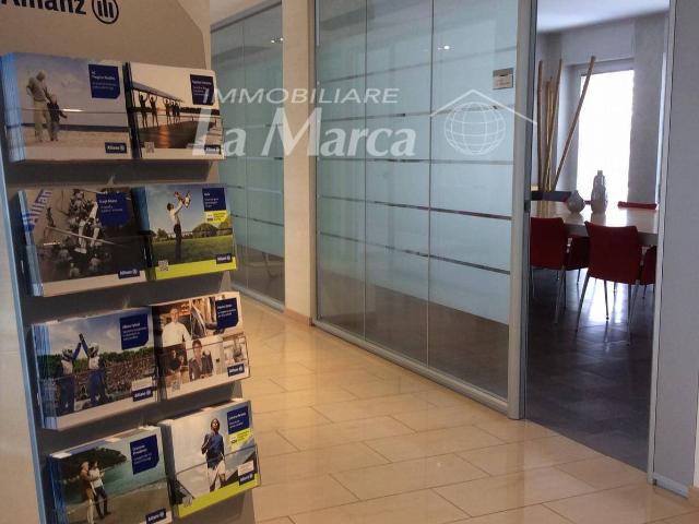 Ufficio in vendita a Treviso, Veneto